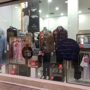 Adesivo-Vitrine-Loja